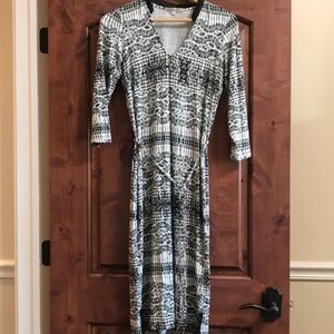 DownEast V neck floral Dress small